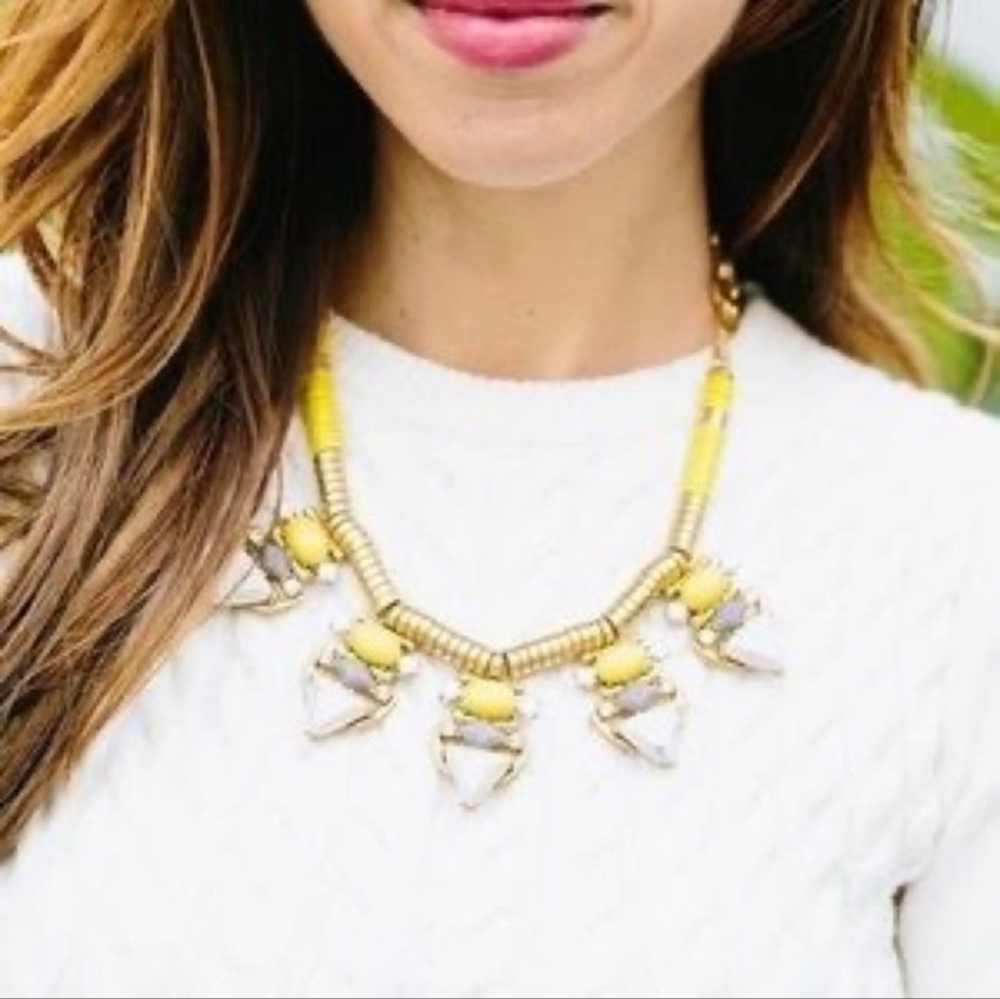 Stella & Dot Pavilion Statement Necklace